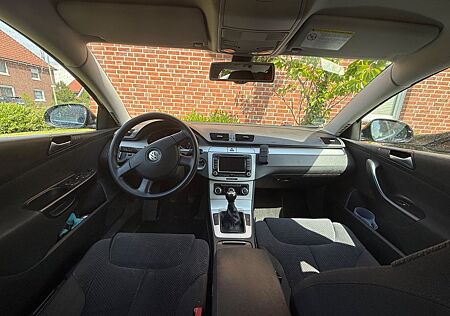 VW Passat Variant Volkswagen 2.0 TDI DPF Trendline Variant...