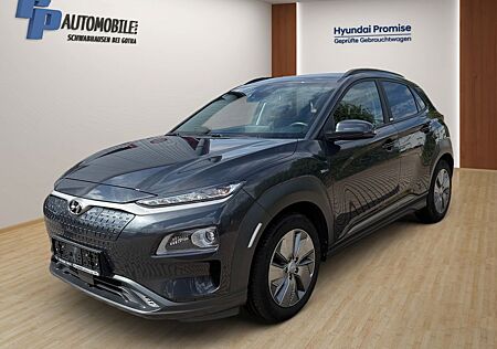 Hyundai Kona Elektro 2WD 150 kW Style-Paket inkl. Naviga