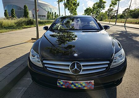 Mercedes-Benz CL 500 - Designo 1 Propietario.