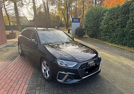 Audi A4 40 TFSI S tronic S line Avant S line