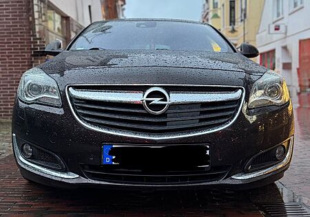 Opel Insignia 2.0 BiTurbo CDTI Sport Automatik 4x...