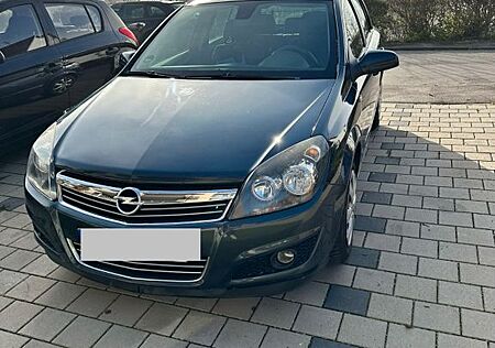 Opel Astra 1.6 Ecotec 85kW - mit viel Ausstattung