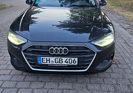 Audi A4 35 TDI S tronic Avant -