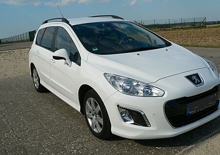 Peugeot 308 SW Active 120 VTi Automatik Active