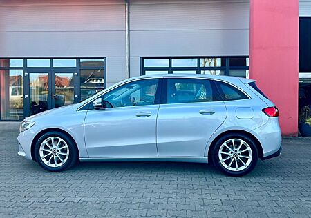 Mercedes-Benz B 180 Progressiv, Business Pak. Navi Prof., AHK