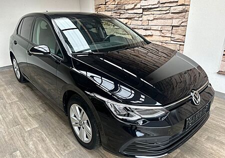 VW Golf Volkswagen VIII Life ACC DAB Tote WinkelAss APP