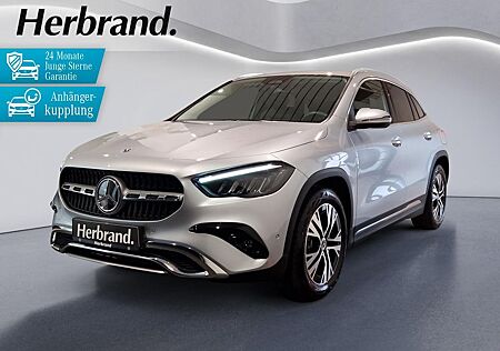Mercedes-Benz GLA 220 4M Progressive AHK LED Distronic Kamera