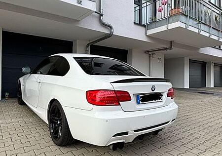 BMW 320i Coupé M Sport Edition M Sport Edition