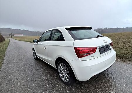Audi A1 1.2 TFSI Ambition Ambition