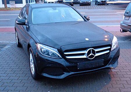 Mercedes-Benz C 180 BlueTEC / d T Navi AHK LED Scheinwerfer