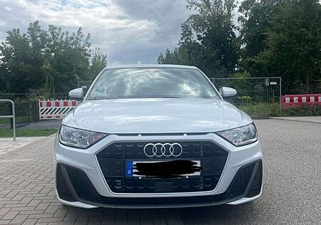 Audi A1 30 TFSI S tronic Sportback -