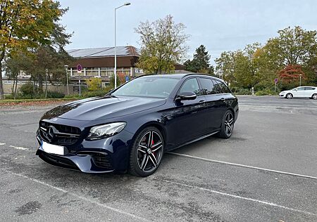 Mercedes-Benz E 63 AMG Mercedes-AMG E 63 S 4MATIC+ T Autom...