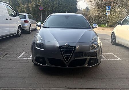 Alfa Romeo Giulietta Quadrifoglio Verde