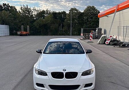 BMW 320i Coupé - M-Paket ab Werk