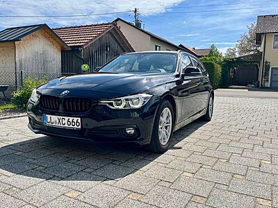 BMW 320d Touring - AHK Panoramadach LED Licht