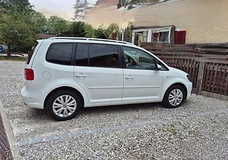 VW Touran Volkswagen 2.0 TDI 103kW -