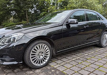 Mercedes-Benz E 220 BlueTEC ELEGANCE Automatik + Standheizung