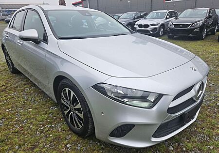 Mercedes-Benz A 180 A180 2.0 CDI DCT * NAVIGATION * ALU * PDC