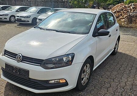 VW Polo Volkswagen V Trendline