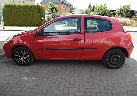 Renault Clio 1.2 16V 48kW