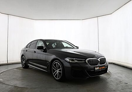 BMW 540d xDr. M Sport Laser|HUD|Glas|PA+360°|Lüftung