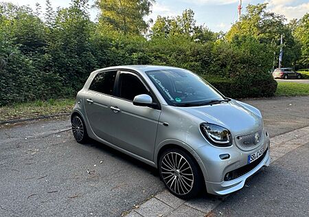 Smart ForFour 0.9 66kW passion top Ausstattung Brabus