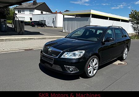 Skoda Octavia RS*Vollleder,Xenon,EL.Schiebedach,Navi*
