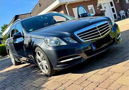Mercedes-Benz E 200 T BlueEFFICIENCY AVANTGARDE AVANTGARDE
