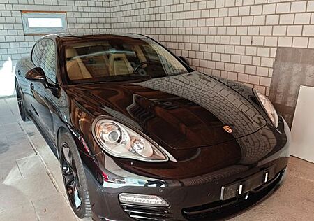 Porsche Panamera Diesel Platinum Edition Platinum Ed...