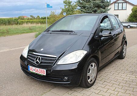 Mercedes-Benz A 160 CDI BlueEFFICIENCY Special Edition
