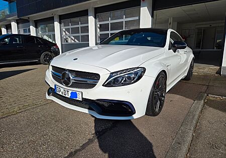 Mercedes-Benz C 63 AMG C 63s AMG Mercedes-AMG C 63 S Autom. Mercedes...