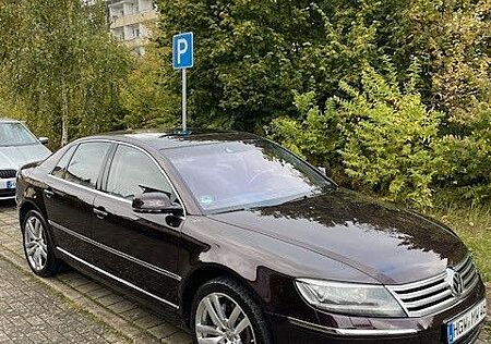 VW Phaeton Volkswagen 3.0 V6 TDI 4MOTION Tiptronic 5-Sitzer -