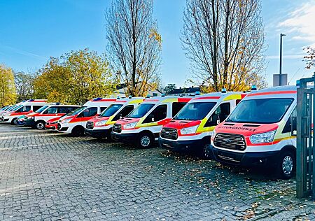 Ford Transit Kasten330 KTW/RETTUNGSWAGEN/RTW/Automati