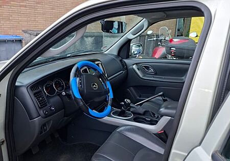 Mazda Tribute