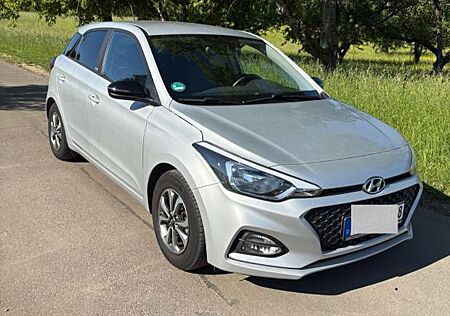 Hyundai i20 1.2 62kW YES! YES!