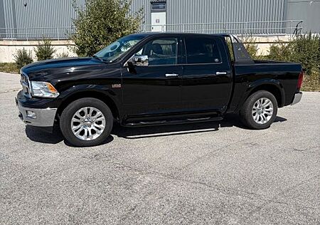 Dodge RAM 1500 Laramie