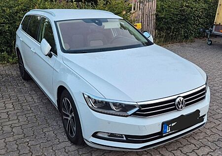 VW Passat Variant Volkswagen DSG 2.0 TDI 140kW Highline StdHz