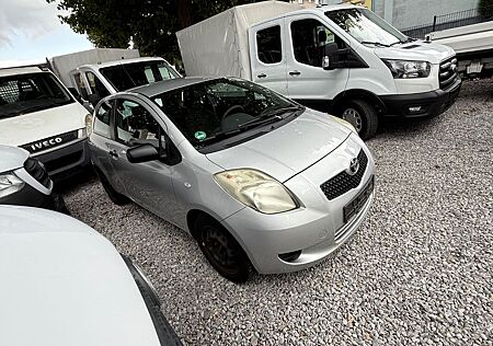 Toyota Yaris 1,0-l-VVT-i Cool Bj 06 /180 Tkm