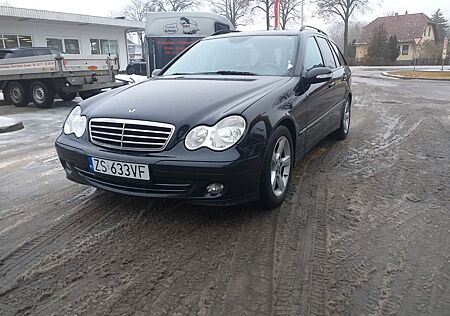 Mercedes-Benz C 180 KOMPRESSOR T AVANTGARDE Avantgarde