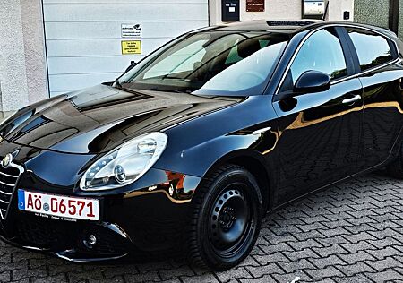 Alfa Romeo Giulietta 1.4 TURBO 2.HAND TÜV UND SERVICE NEU