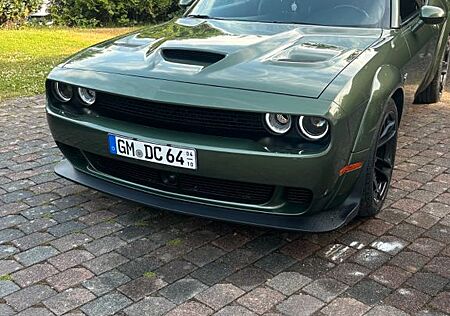 Dodge Challenger 6,4l Widebody - Laut