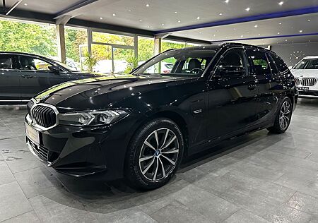 BMW 330 e xDrive /KAMERA /HEAD-UP /ACC/ FACELIFT/1HA