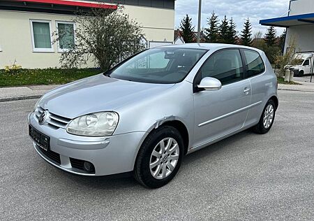 VW Golf Volkswagen V Lim.