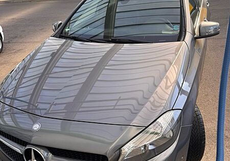 Mercedes-Benz A 180 Style Style