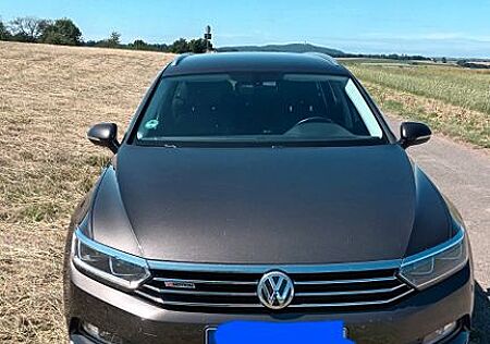 VW Passat Variant Volkswagen Highline 2.0 TDI SCR 140kW DSG BM