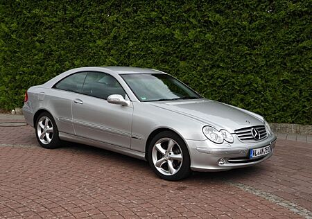 Mercedes-Benz CLK 200 Coupe Kompressor Elegance