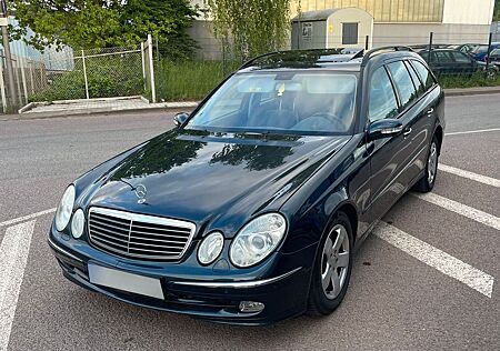 Mercedes-Benz E 320 4MATIC T AVANTGARDE Schiebedach