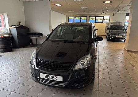 Opel Zafira B Family Plus