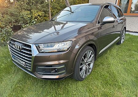 Audi Q7 3.0 TDI (272KM) quattro Exlusive NightVision