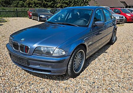 BMW 328i